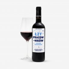 Czerwone wino ZY PRACOWNIKW mieszny prezent dla szefa