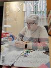 Zdjcie osoby, ktra kupia Kartka urodzinowa dla niej MAGAZYN JEJ STYL
