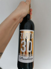 Zdjcie osoby, ktra kupia Wino na 30 urodziny ZOTA 30