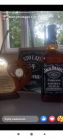 Zdjcie osoby, ktra kupia Whiskey JACK DANIEL'S NA 50 URODZINY + kartka personalizowana